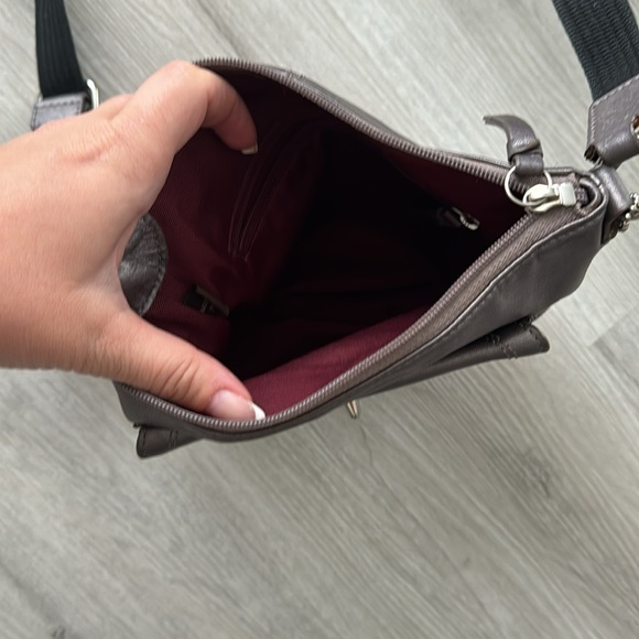 Coach crossbody - Picture 3 of 5